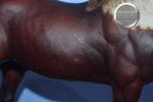 Load image into Gallery viewer, Promenade-Legionario Mold-Breyer Traditional