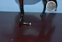 Load image into Gallery viewer, Classic BODY-Broken Leg-Breyer Classic