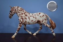 Load image into Gallery viewer, Appaloosa Rotating Draft Surprise-Matte-Breyerfest Exclusive-Cleveland Bey Mold-Breyer Traditional
