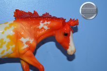 Load image into Gallery viewer, Spectrum-Working Cow Horse Mold-Breyer Traditional