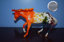 Load image into Gallery viewer, Spectrum-Working Cow Horse Mold-Breyer Traditional