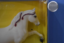 Load image into Gallery viewer, Grey Tennessee Walking Horse V-WCHE Exclusive-TWH Mold-Breyer Traditional