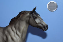Load image into Gallery viewer, Wild American Horse-Phar Lap Mold-Breyer Traditional