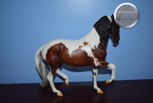 Antonia-Warmblood Mare Mold-Breyer Traditional