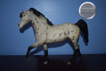 Load image into Gallery viewer, Majestic Arabian Stallion-Black Stallion Mold-Breyer Traditional