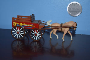 Blue Ribbon Winners Wagon-Breyer Accessories and Stablemate