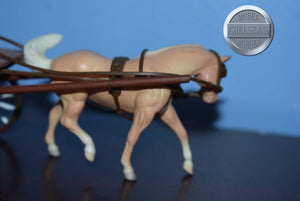Blue Ribbon Winners Wagon-Breyer Accessories and Stablemate