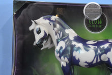 Load image into Gallery viewer, Apparition-Halloween Exclusive-Spirit Mold-New in Box-Breyer Traditional