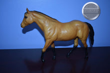 Load image into Gallery viewer, Buckskin Mare from Collectible Stock Horse Family-Sears Exclusive-Stock Horse Mare Mold-Breyer Traditional