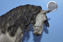Load image into Gallery viewer, Wintersong-Holiday Exclusive-No Costume-Othello Mold-Breyer Traditional
