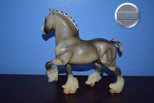 Load image into Gallery viewer, Grey with Red Bobs-Shire Mold-Breyer Classic
