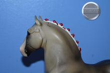 Load image into Gallery viewer, Grey with Red Bobs-Shire Mold-Breyer Classic