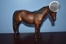 Load image into Gallery viewer, Thoroughbred Mare and Foal-Nursing Mare and Foal Mold-Breyer Traditional