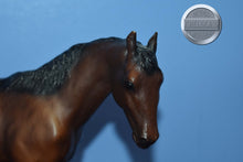 Load image into Gallery viewer, Thoroughbred Mare and Foal-Nursing Mare and Foal Mold-Breyer Traditional
