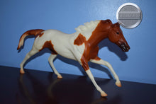 Load image into Gallery viewer, Special Delivery (with COA)-Cigar Mold-Breyer Traditional