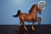 Load image into Gallery viewer, Bay Five Gaiter-Vintage-Five Gaiter Mold-Breyer Traditional