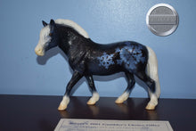 Load image into Gallery viewer, Naughty-JAH Exclusive-Fjord Mold-Breyer Traditional