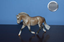 Load image into Gallery viewer, Atli-Rose Grey Version-Stablemate Club Exclusive-Mini Fjord Mold-Breyer Stablemate