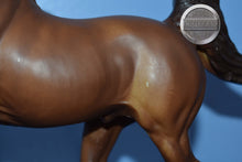 Load image into Gallery viewer, Bay Five Gaiter-Vintage-Five Gaiter Mold-Breyer Traditional