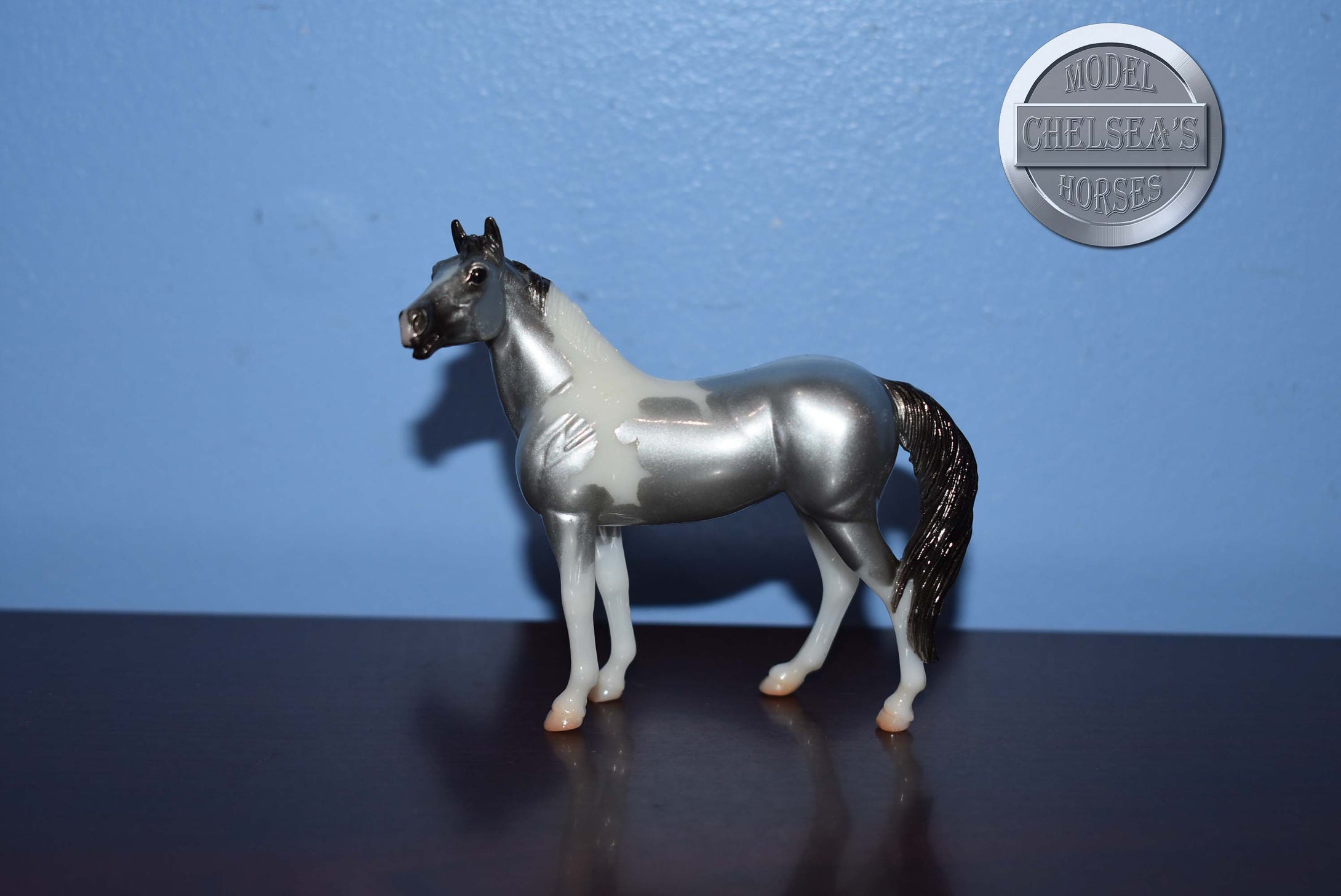 Glimmer-Breyerfest Exclusive-Standing Stock Horse Mold-Breyer Stablemate