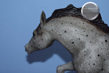Load image into Gallery viewer, Echo and Sentinel-Vintage Club Exclusive-NO COA-Running Stallion and Running Foal Mold-Breyer Traditional