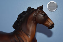 Load image into Gallery viewer, Flash-Original on the Mold-Breyer Traditional
