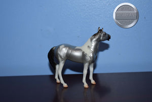 Glimmer-Breyerfest Exclusive-Standing Stock Horse Mold-Breyer Stablemate