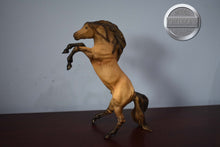 Load image into Gallery viewer, Fighting Mustang-Rearing Mesteno Mold-Breyer Classic