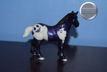 Load image into Gallery viewer, Mini Kasper-Halloween Exclusive-G1 Drafter Mold-Breyer Stablemate