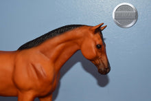 Load image into Gallery viewer, Rugged Lark-Original on the Mold-Breyer Traditional