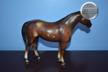 Load image into Gallery viewer, Liver Chestnut Yearling-Quarter Horse Yearling Mold-Breyer Traditional