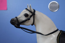 Load image into Gallery viewer, English Hunt Saddle Bridle and Pad-NO HORSE-Traditional Scale Accessories