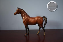 Load image into Gallery viewer, Mahogany Bay Mare and Foal-Proud Arabian Mare and Foal Mold-Breyer Traditional