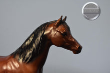 Load image into Gallery viewer, Mahogany Bay Mare and Foal-Proud Arabian Mare and Foal Mold-Breyer Traditional