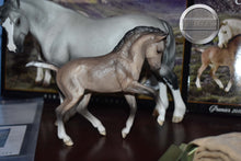 Load image into Gallery viewer, Rhian and Cadell-Premier Club Exclusive-Welsh Mare and Foal-Breyer Traditional