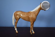 Load image into Gallery viewer, Chadwick-Standing Thoroughbred Mold-Breyer Traditional