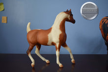 Load image into Gallery viewer, Tseminole Wind-Breyerfest Exclusive-Sham Mold-Breyer Traditional