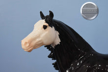 Load image into Gallery viewer, Jota-Smart Chic Olena Mold-Breyer Traditional