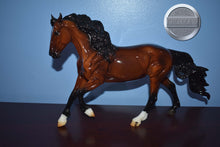 Load image into Gallery viewer, Good Times and Great Friends-Breyerfest Exclusive-Cantering Mustang Mare and Foal Mold-Breyer Traditiona