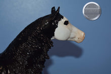 Load image into Gallery viewer, Jota-Smart Chic Olena Mold-Breyer Traditional