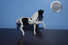 Load image into Gallery viewer, Hermosa (NO FOAL)-Premier Club Exclusive-Andalusian Mold-Breyer Stablemate