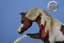 Load image into Gallery viewer, Abdul-Ashquar Mold-Breyer Traditional