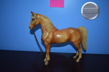 Load image into Gallery viewer, Vintage Palomino Western Horse BODY-NO SADDLE-Western Horse Mold-Breyer Traditional