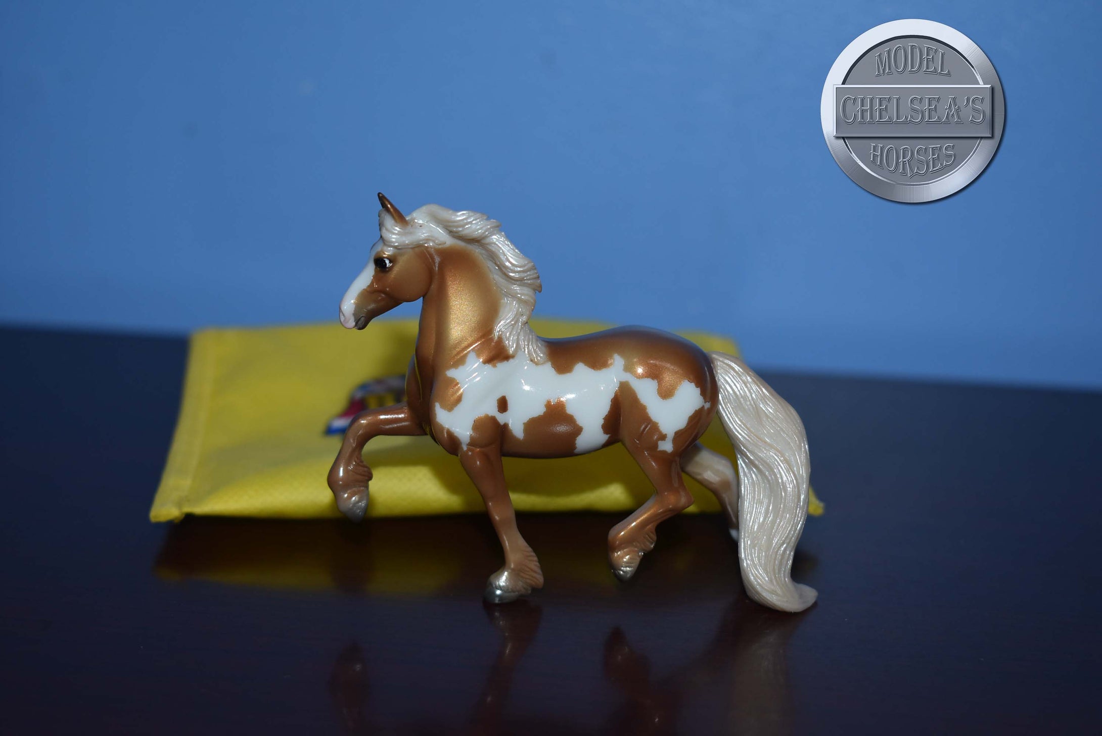 Butter-Breyerfest Exclusive-Freisian Mold-Breyer Stablemate