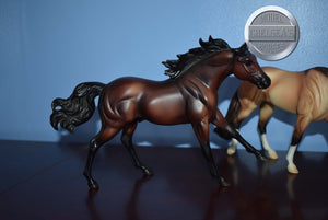 AQHA Poco Bueno Family-Quarter Horse Family-Breyer Classic