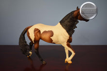 Load image into Gallery viewer, Gideon-Smart Chic Olena Mold-Breyer Traditional