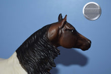 Load image into Gallery viewer, Gideon-Smart Chic Olena Mold-Breyer Traditional