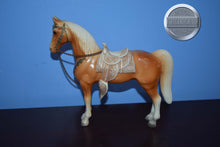 Load image into Gallery viewer, Palomino Western Pony-Western Pony Mold-Breyer Traditional