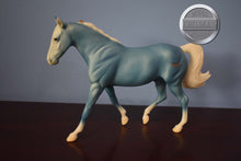 Load image into Gallery viewer, Fanfare with COA and Bag-Wedgewood JAH Exclusive-Missouri Fox Trotter Mold-Breyer Traditional