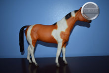 Load image into Gallery viewer, Kaleidoscope-Trakehner Mold-Breyer Traditional